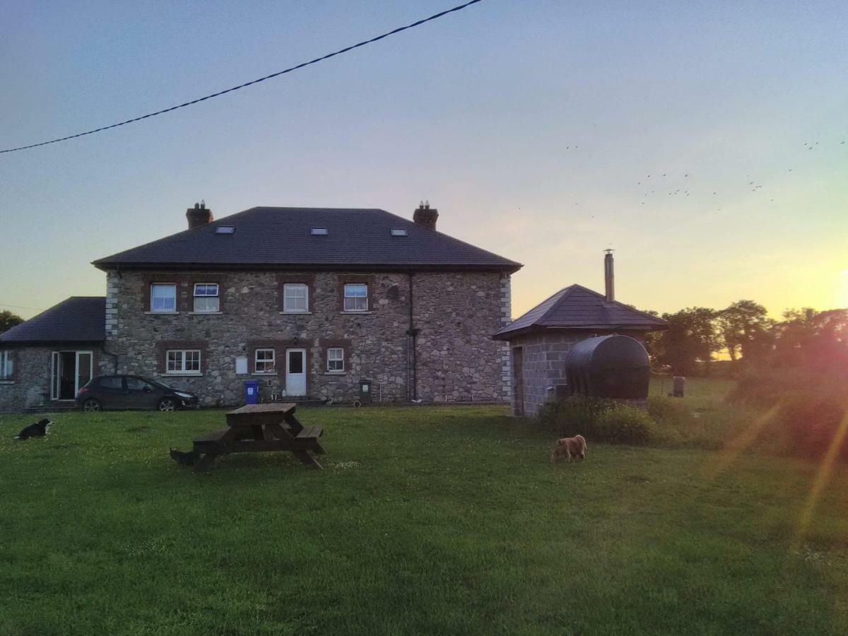 凯尔斯 Castletownmoor Clinic & Permaculture Farm酒店 外观 照片